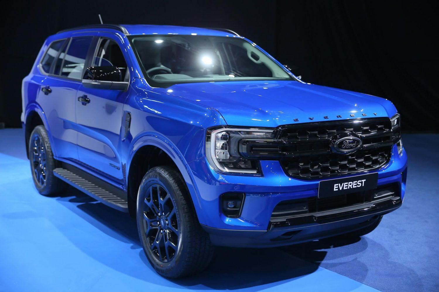 Phần đầu mới của Ford Everest 2022